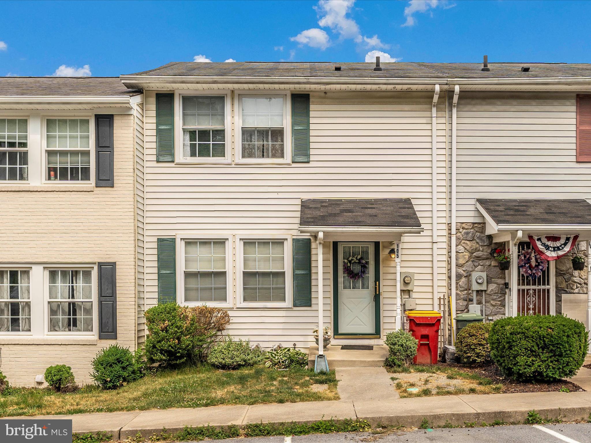 105 VALLEY VIEW COURT