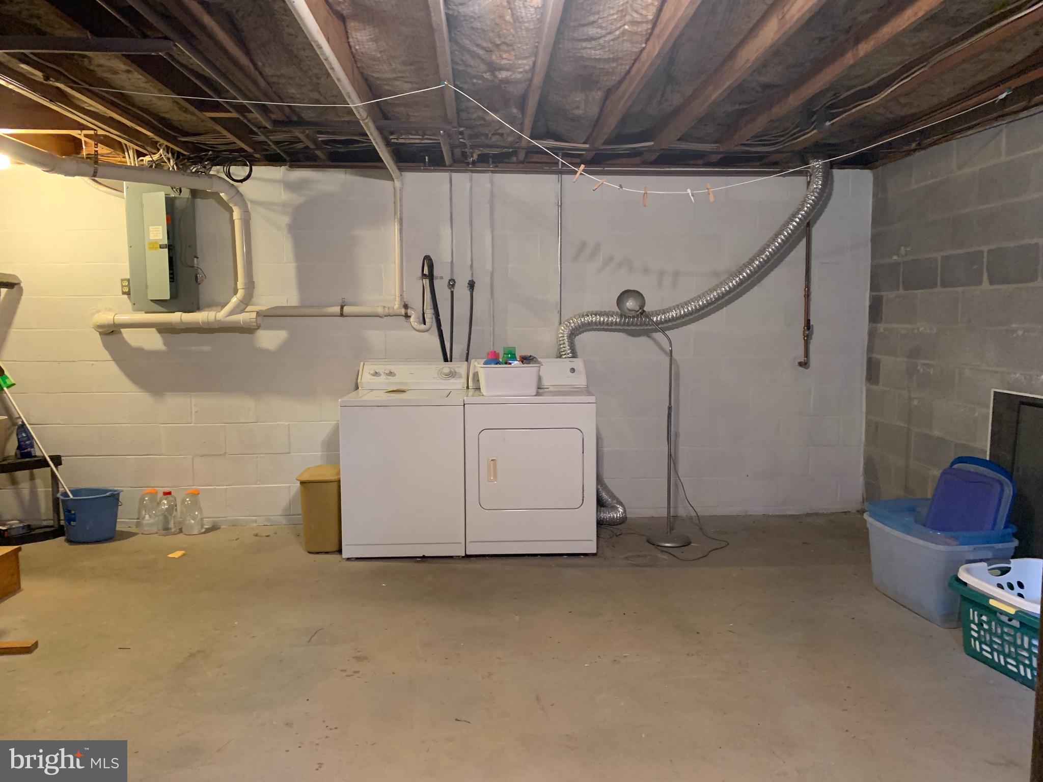 105 VALLEY VIEW COURT