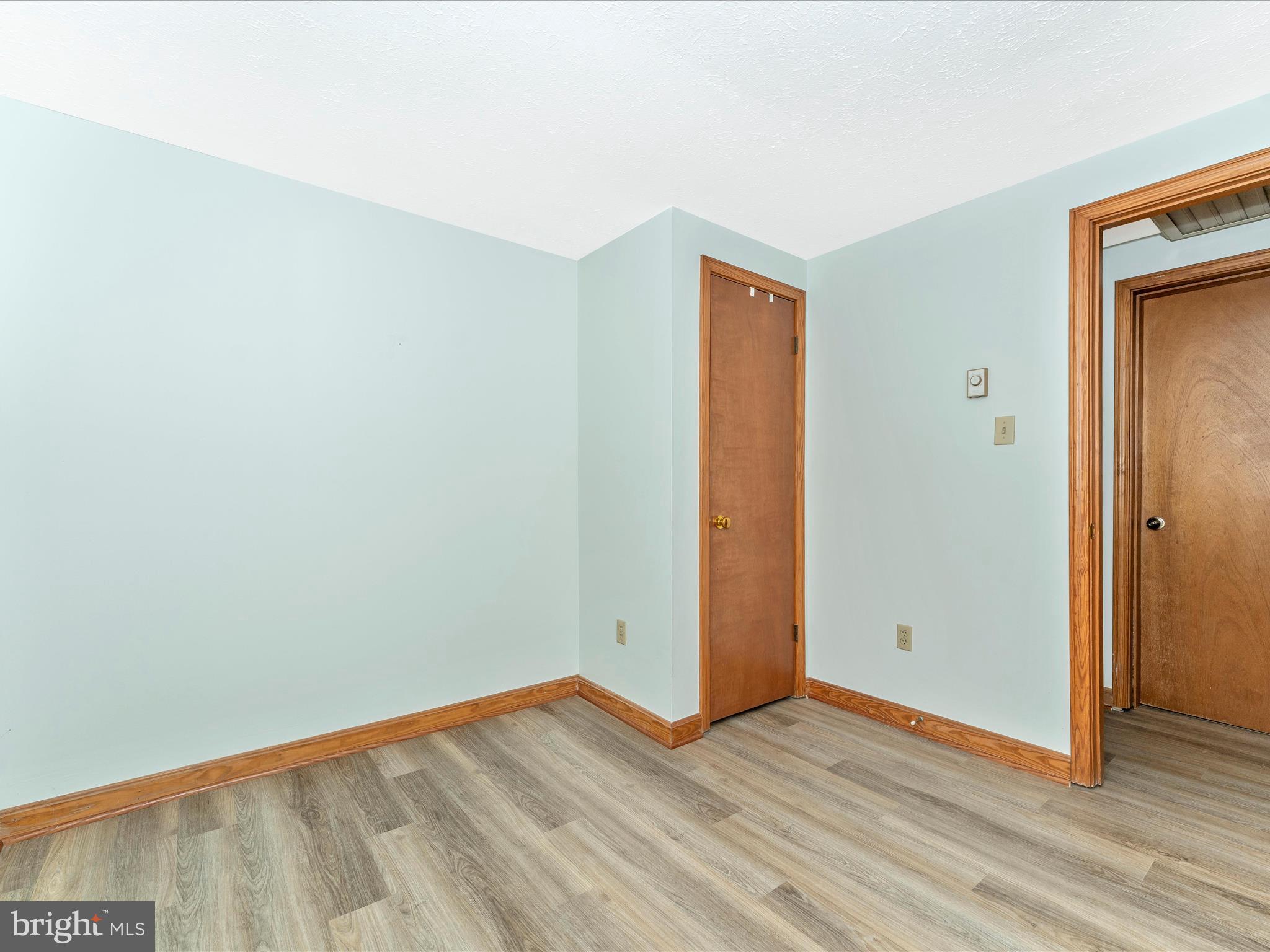 105 VALLEY VIEW COURT