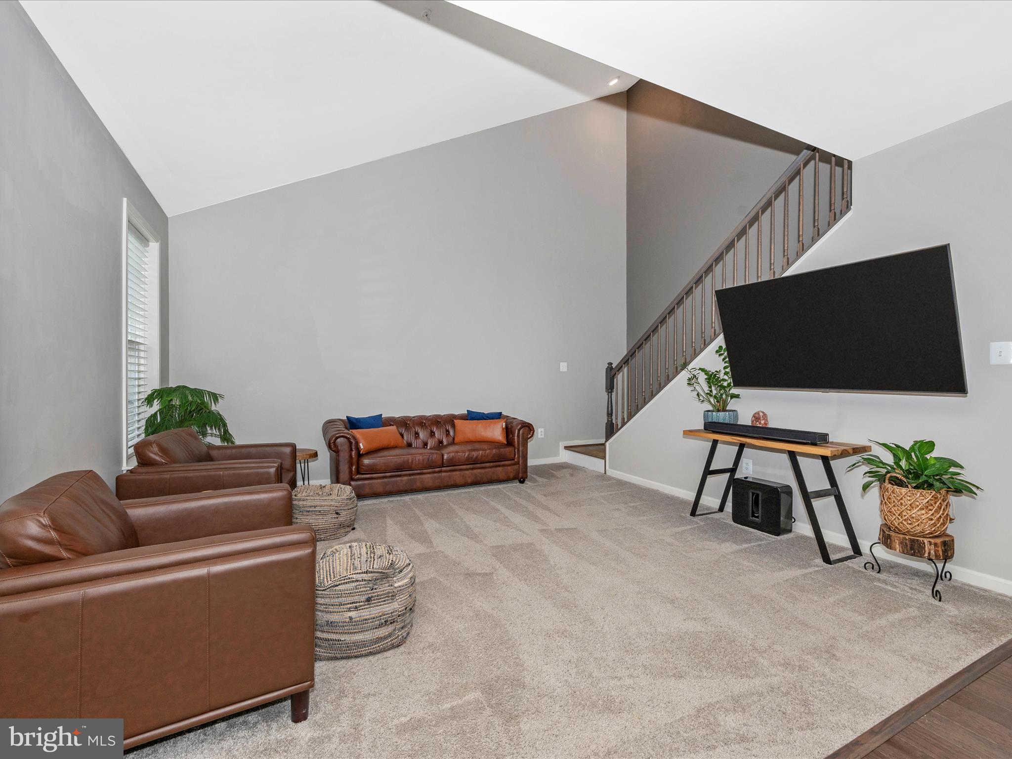 9334 Drumman DRIVE