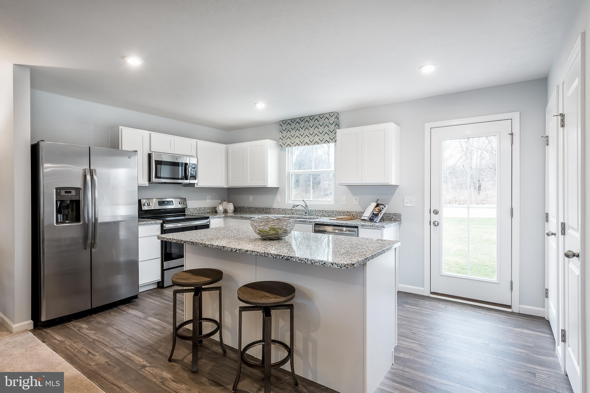 110 Raymond Xing