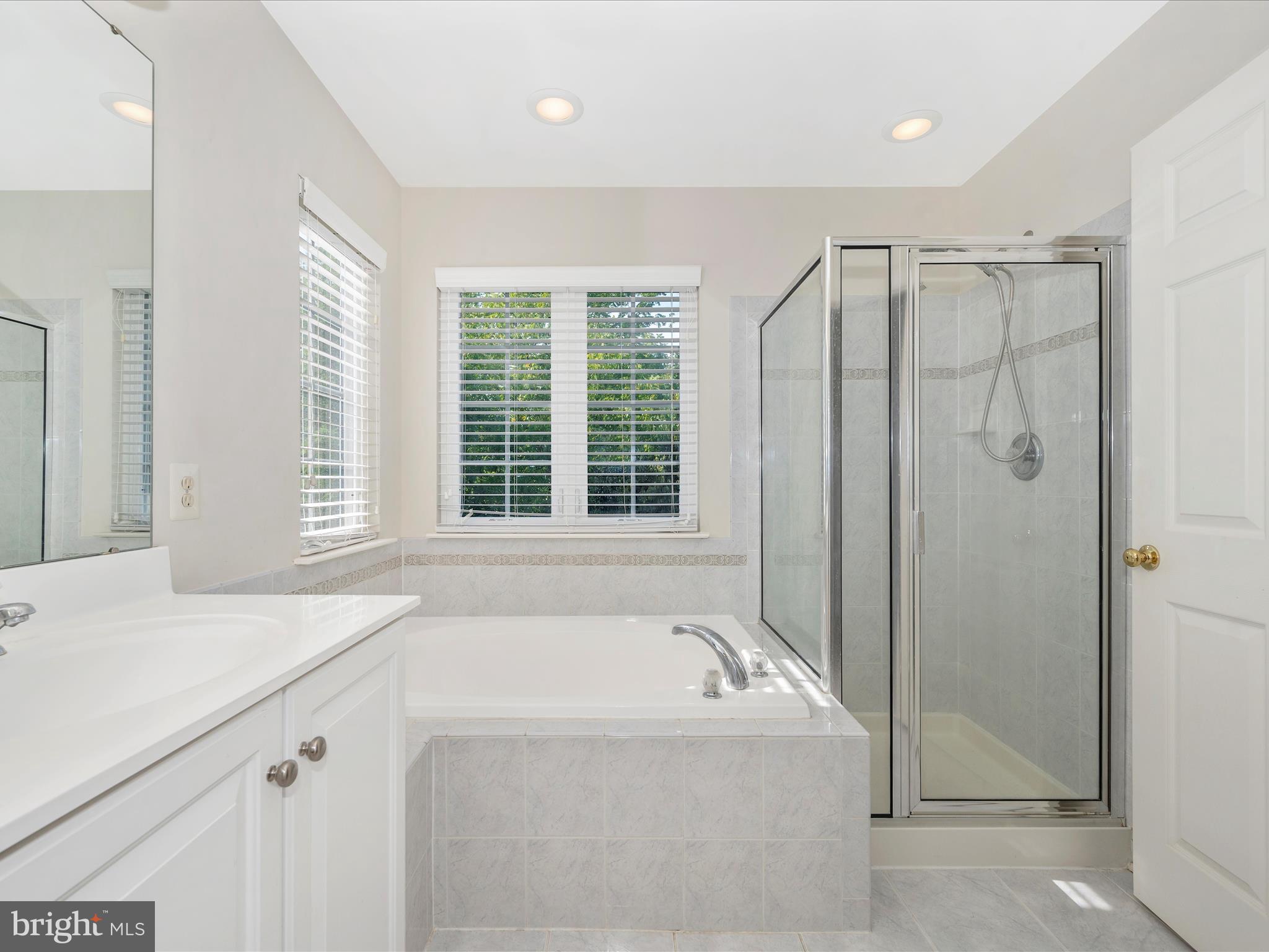 12476 Fallen Timbers CIRCLE