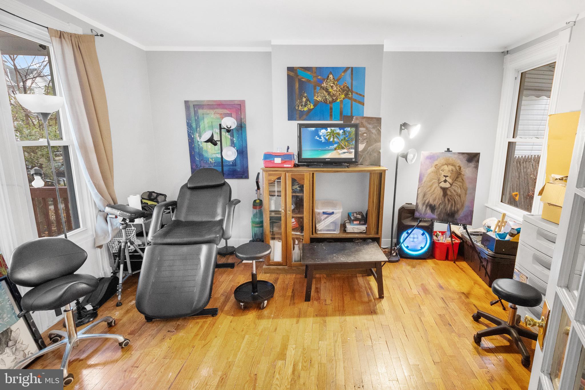 31 Wayside Avenue