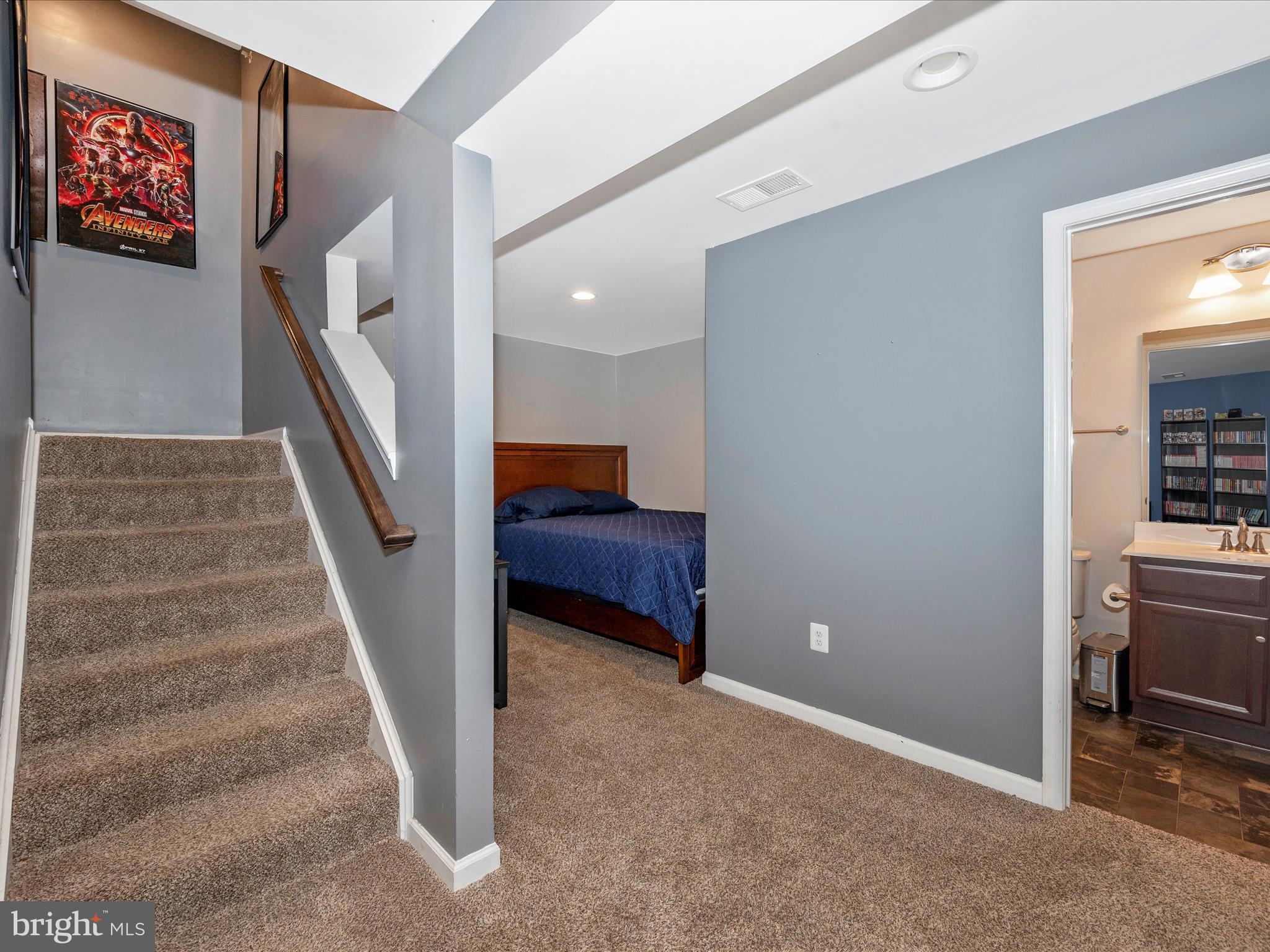 138 W Wing Way