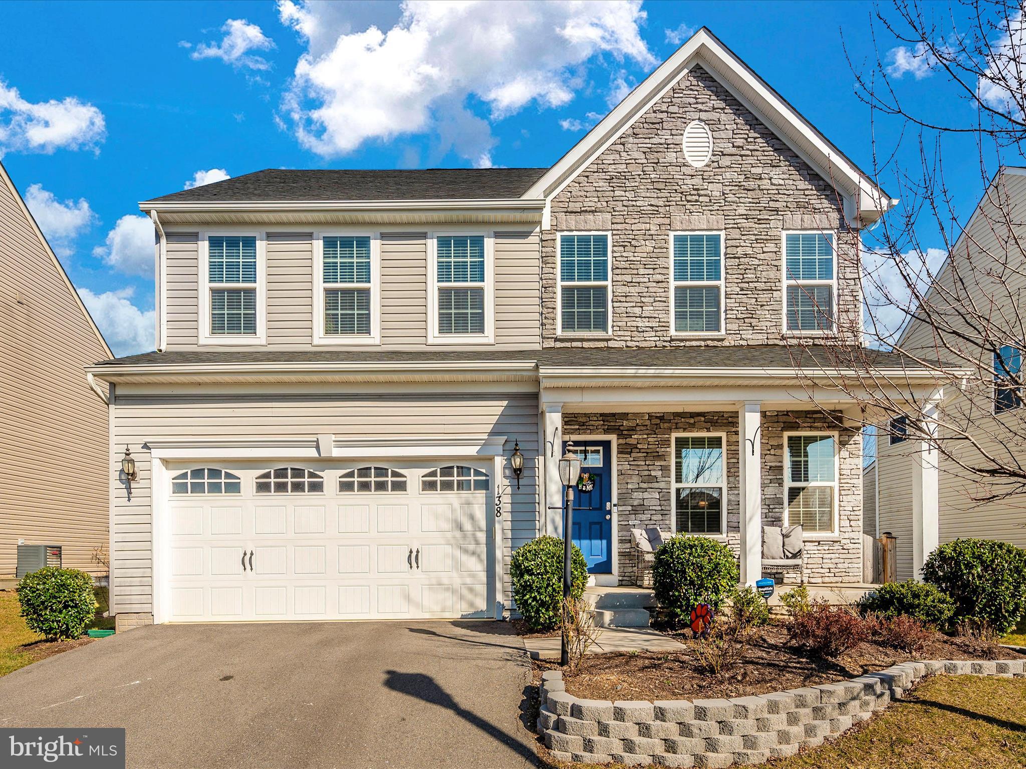 138 W Wing Way