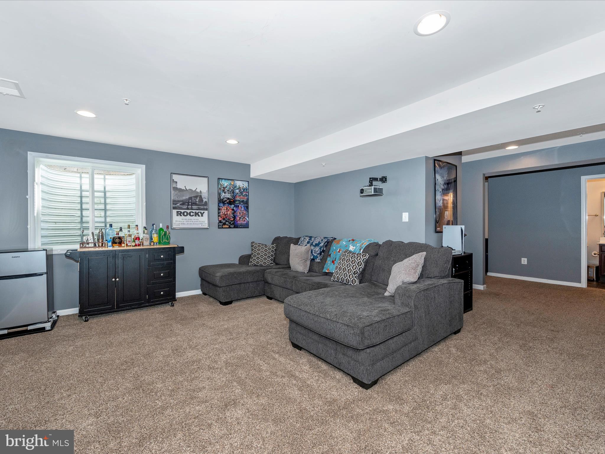 138 W Wing Way