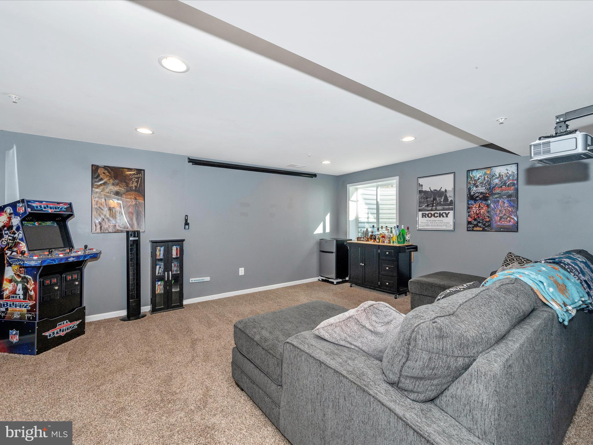 138 W Wing Way