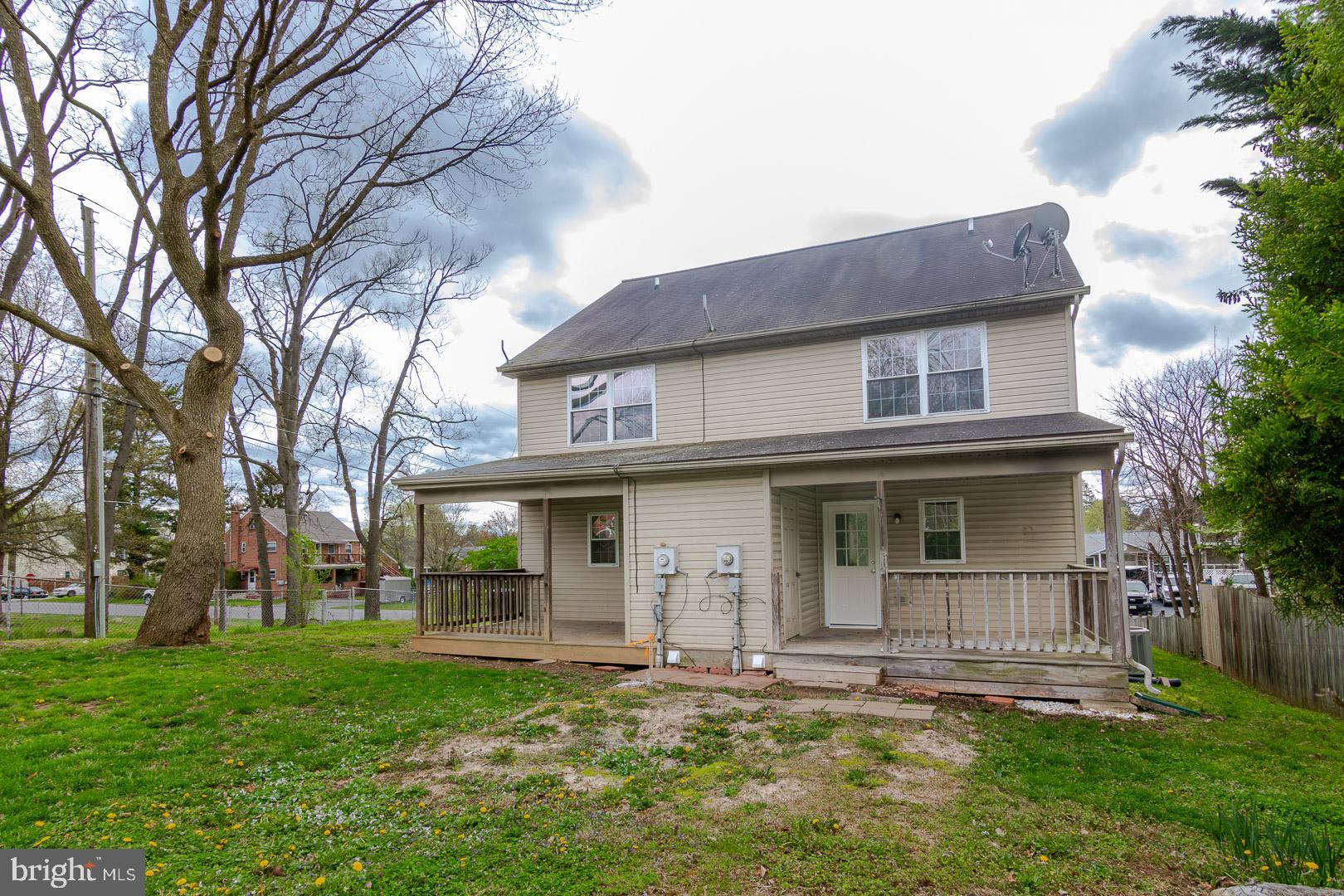 916-B Harwood Rd