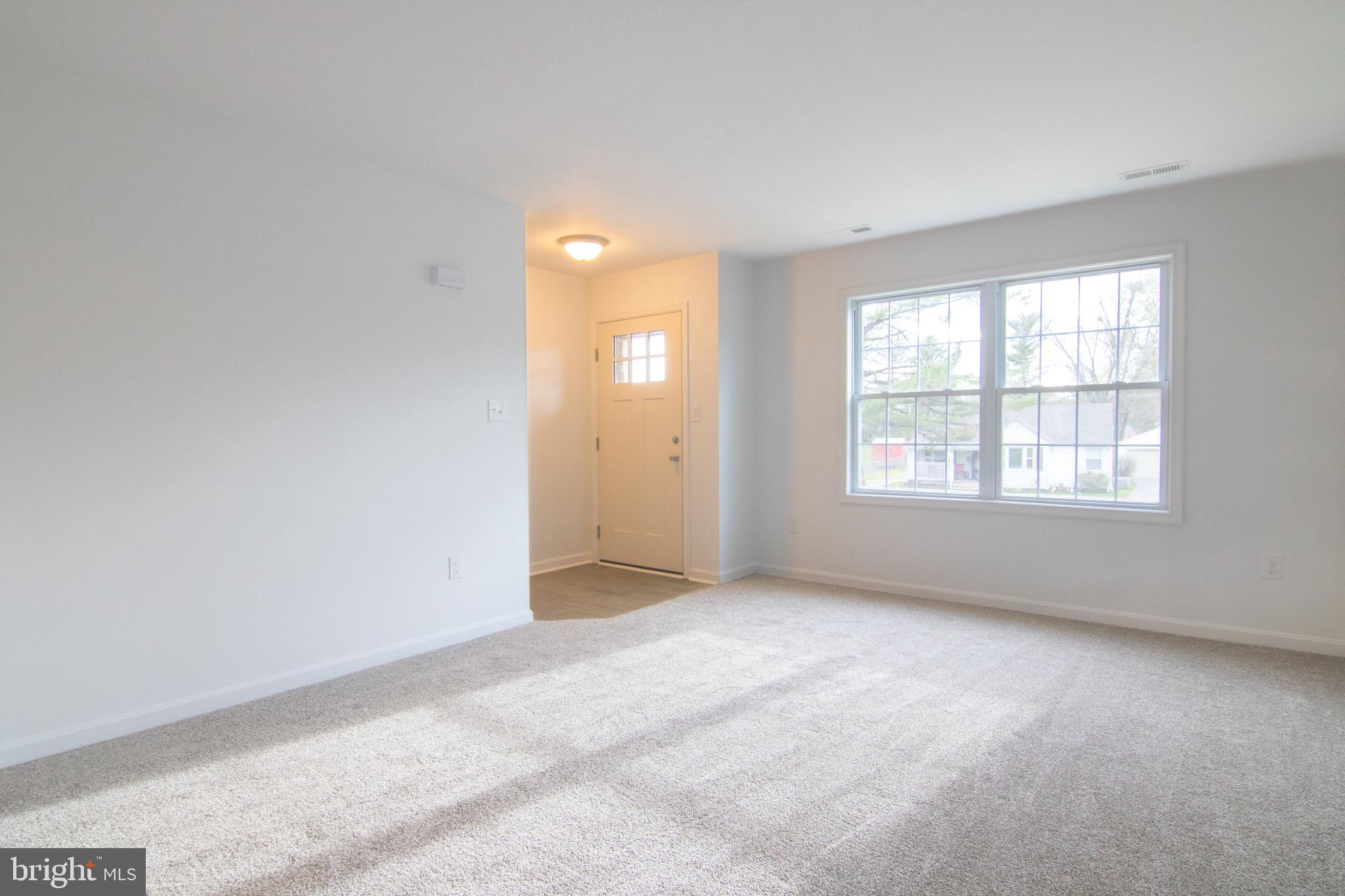 916-B Harwood Rd