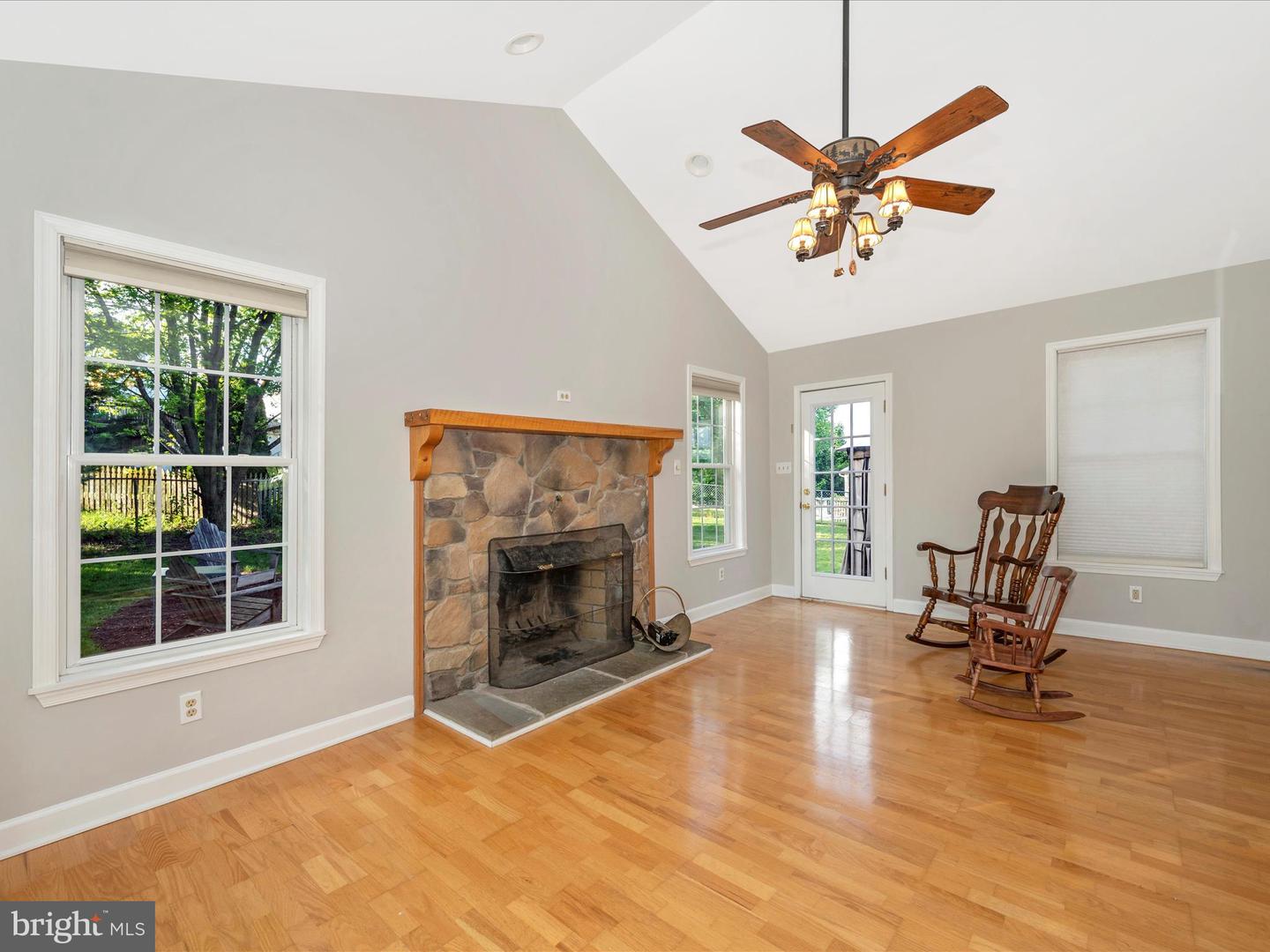 112 Gabriel Ct