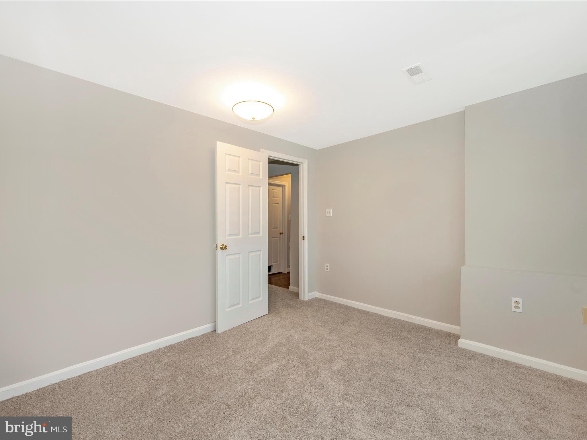 112 Gabriel Ct