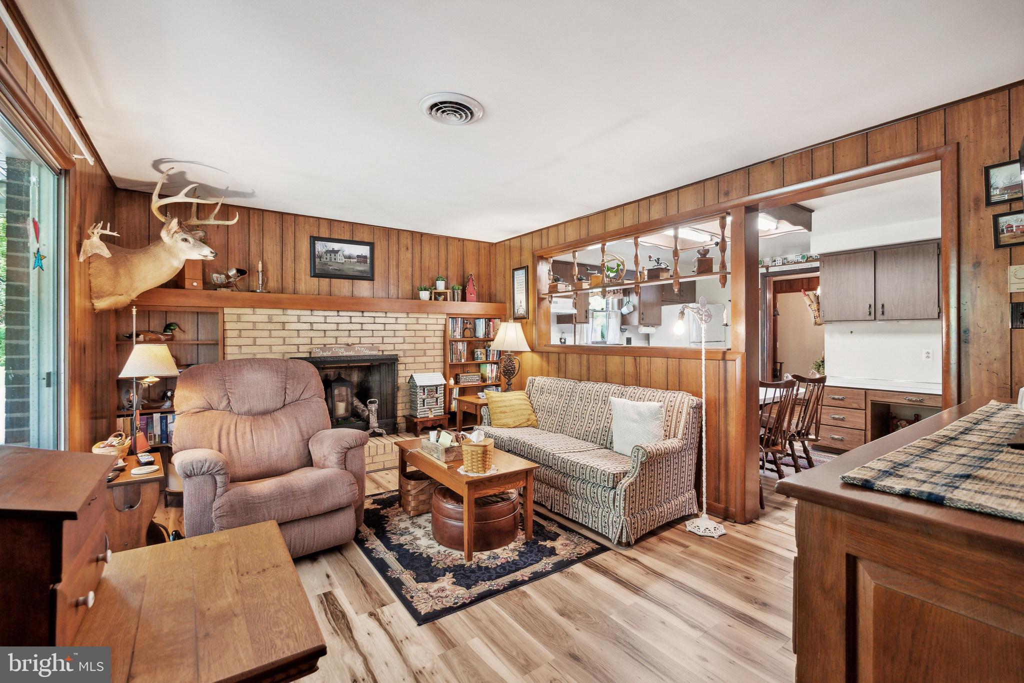 18605 Horseshoe Bend Rd