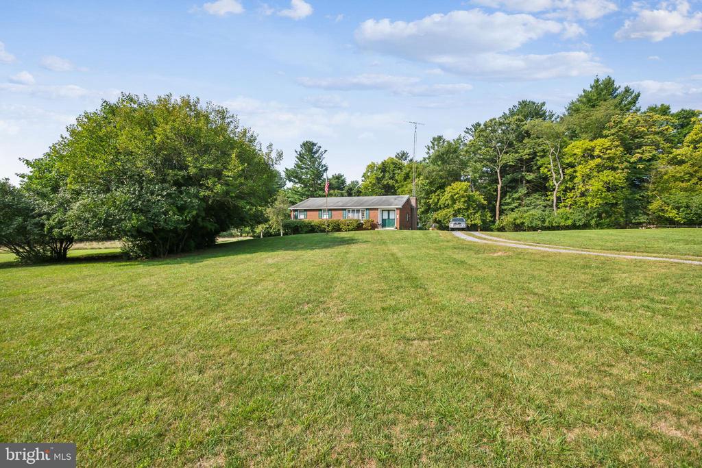 18605 Horseshoe Bend Rd
