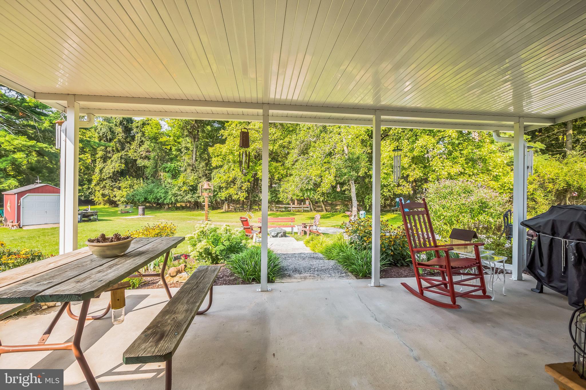 18605 Horseshoe Bend Rd