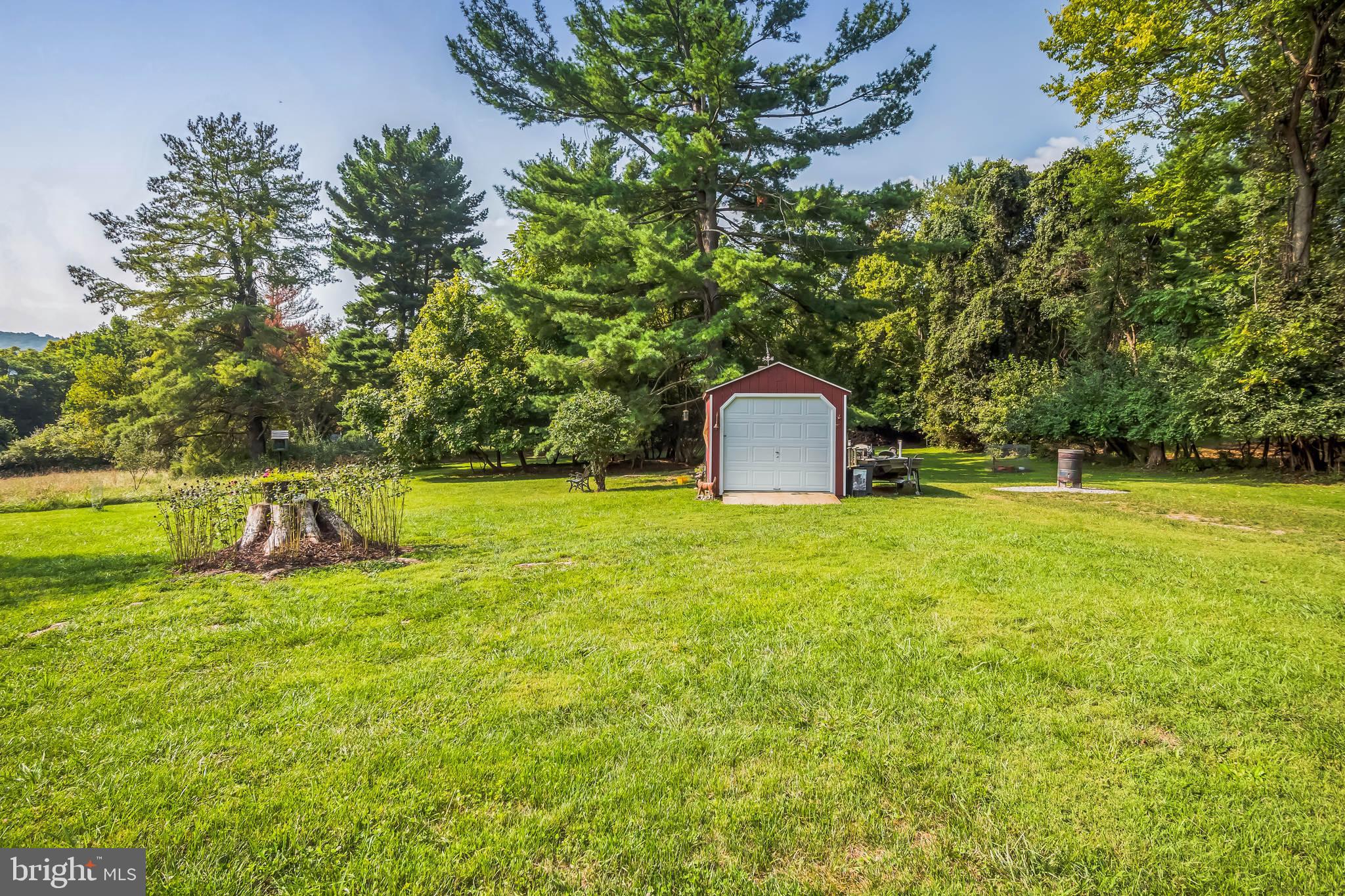 18605 Horseshoe Bend Rd