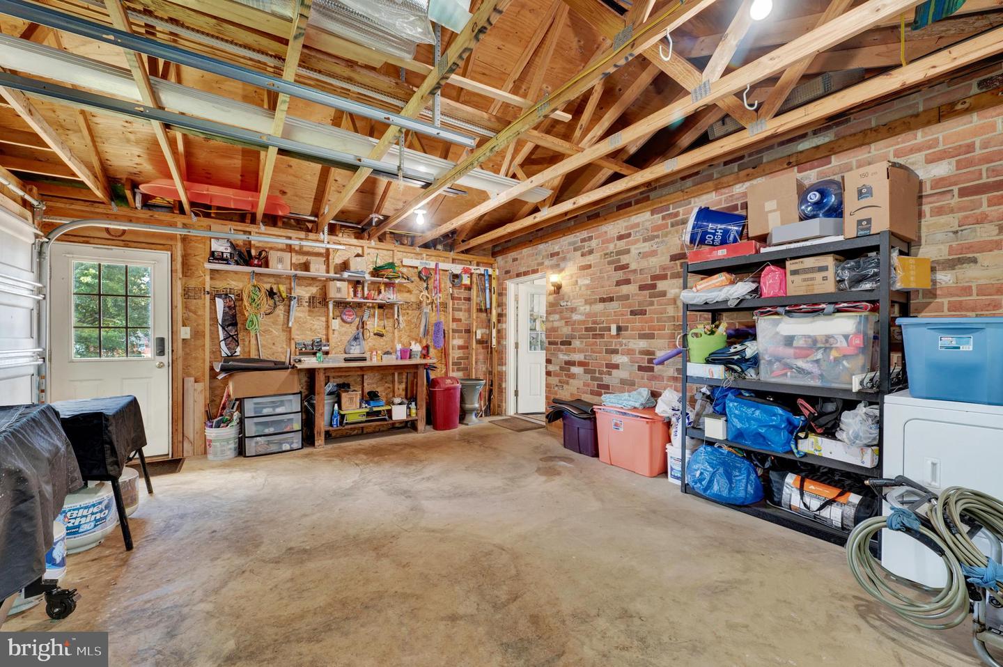 22115 Pikeside Dr