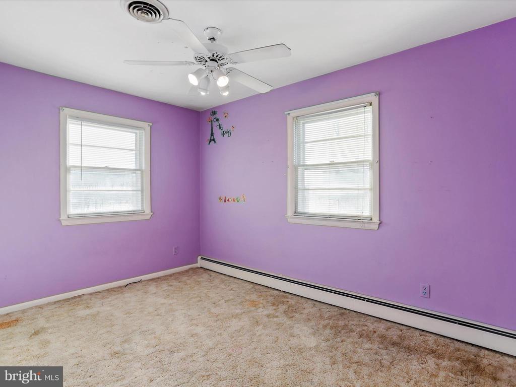 229 Division Ave