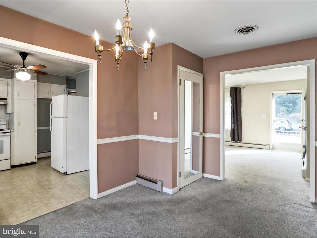 229 Division Ave