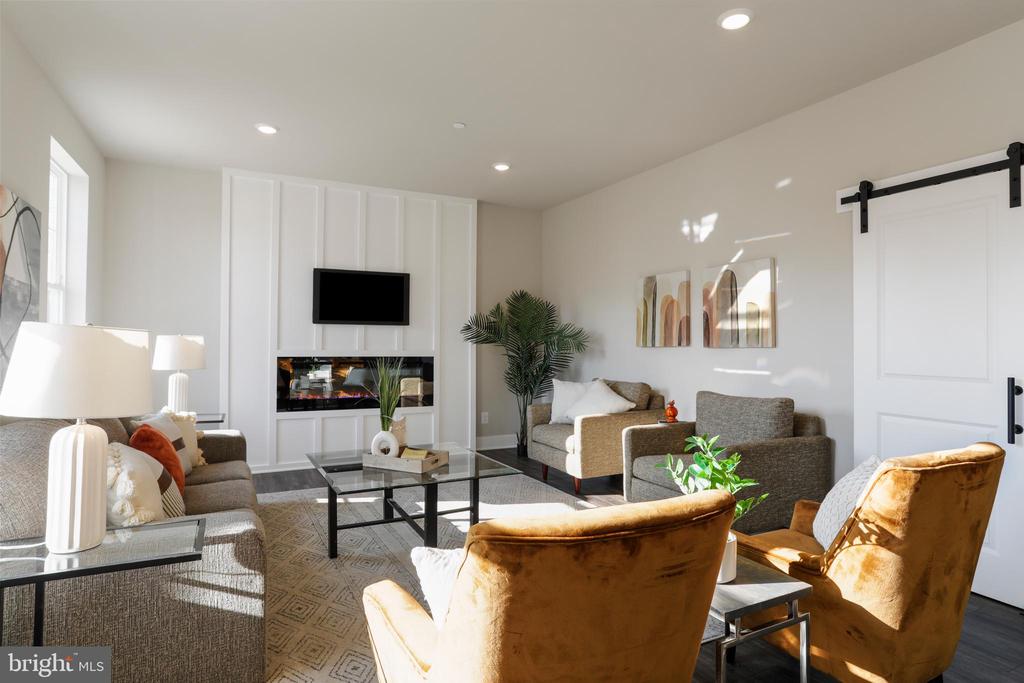11406 Sunny Hill Ct