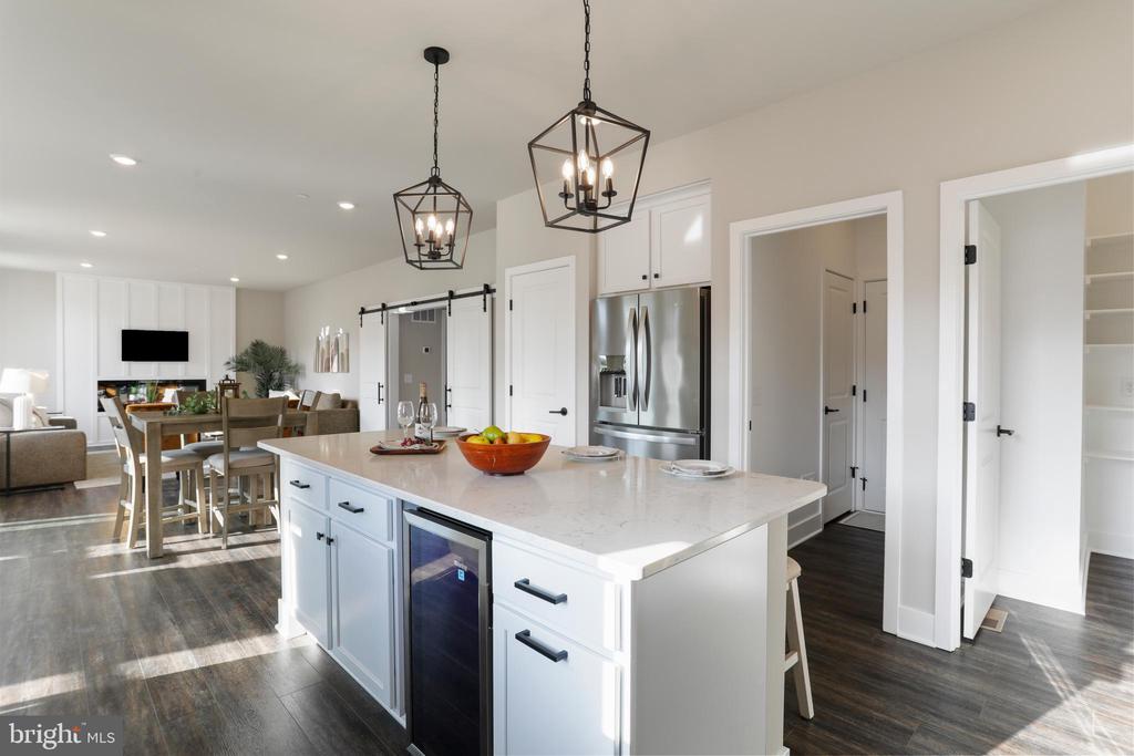 11406 Sunny Hill Ct