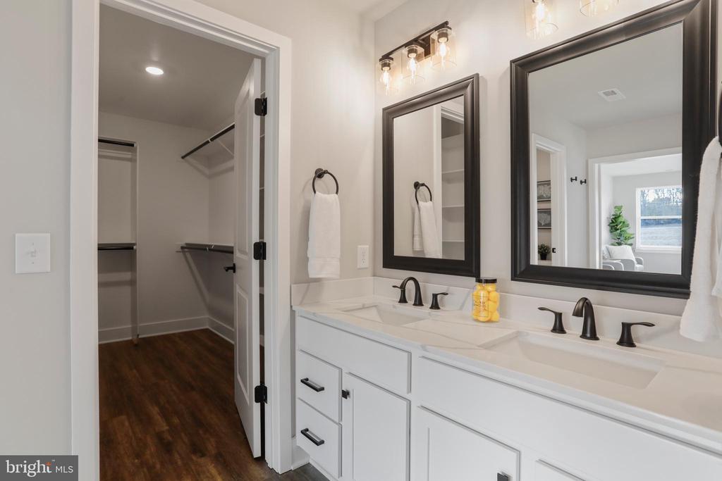 11406 Sunny Hill Ct