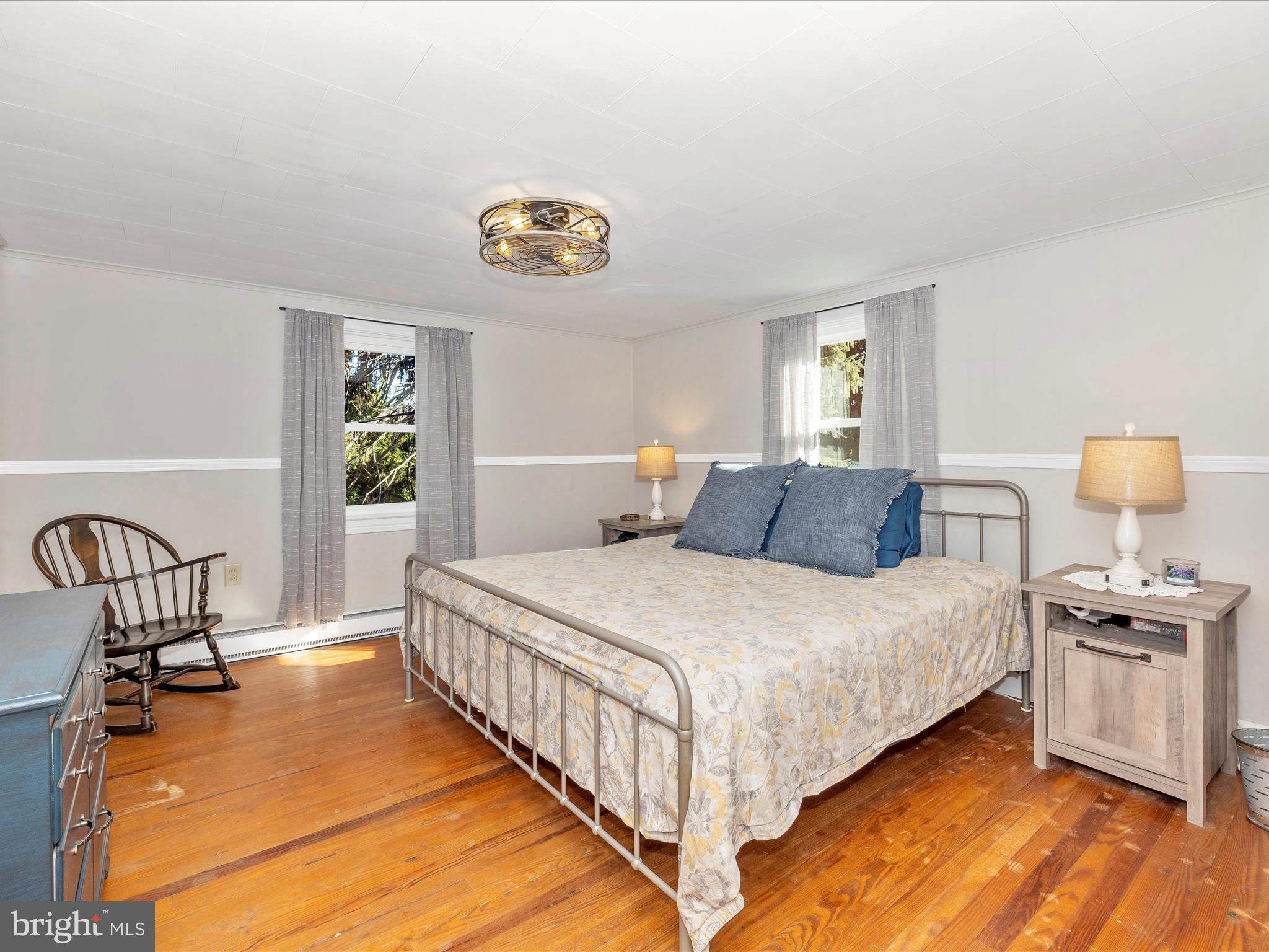 22705 Jefferson Blvd