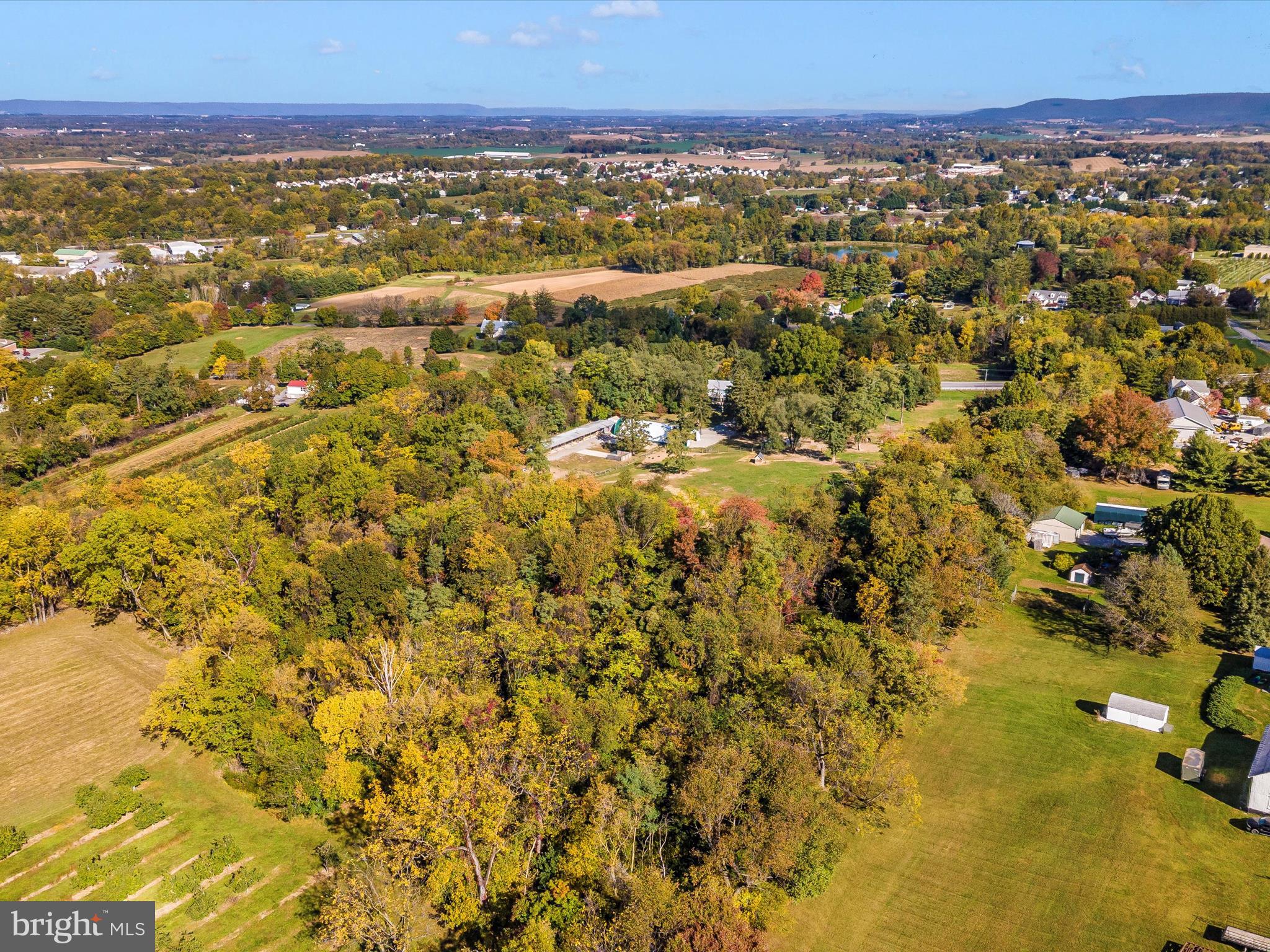 22705 Jefferson Blvd