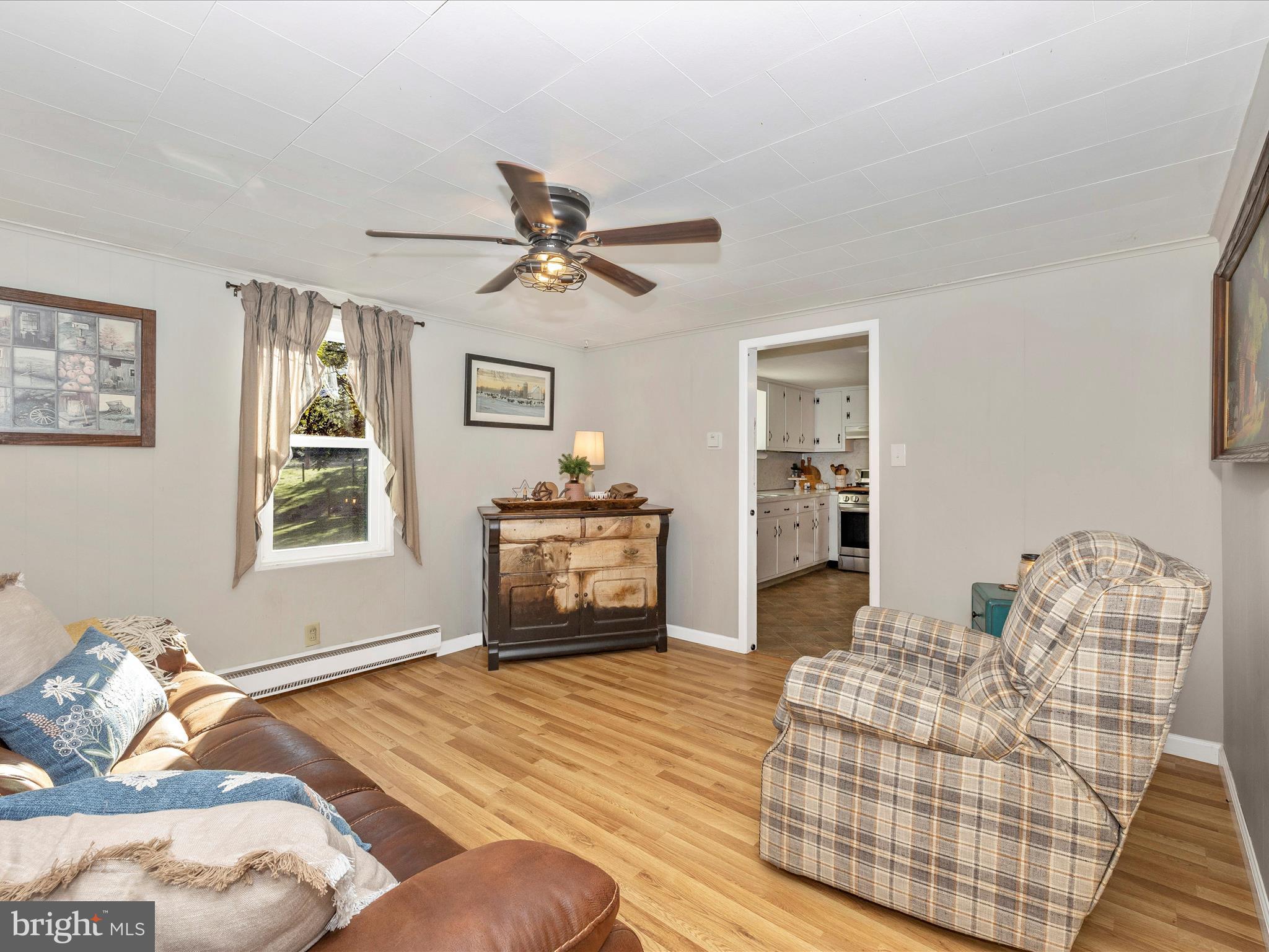 22705 Jefferson Blvd