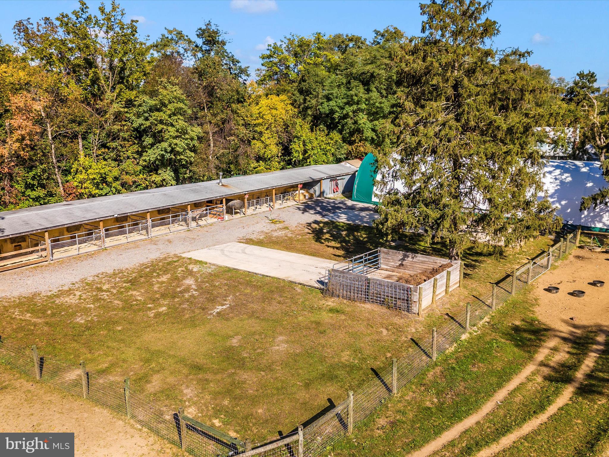 22705 Jefferson Blvd