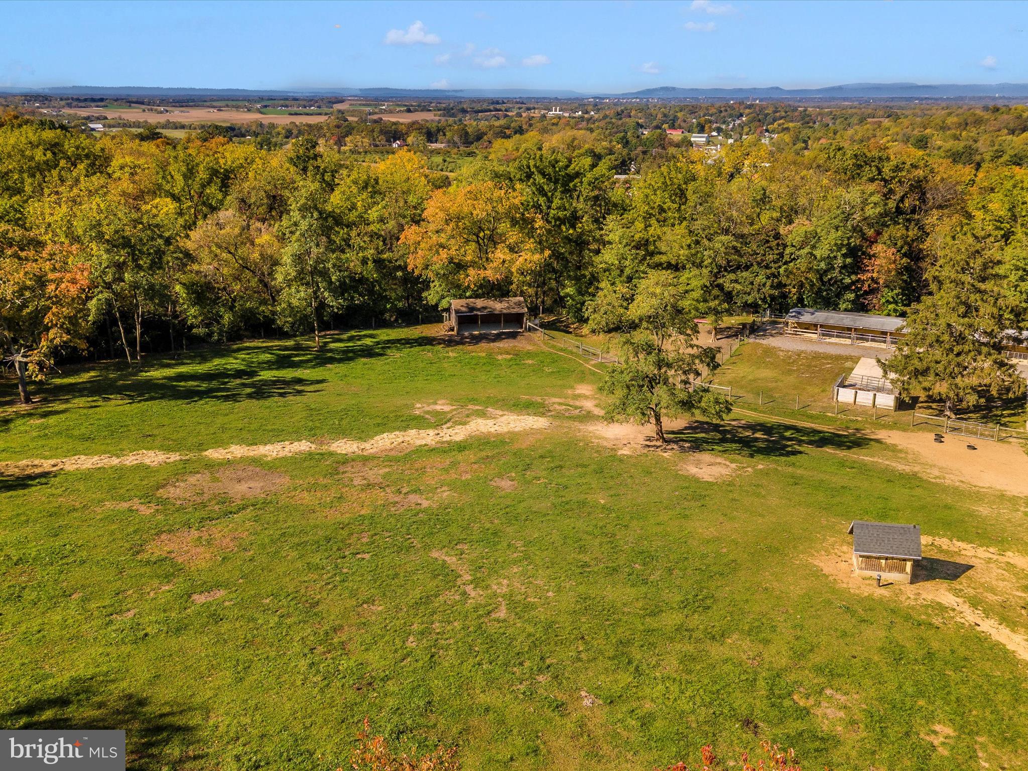 22705 Jefferson Blvd