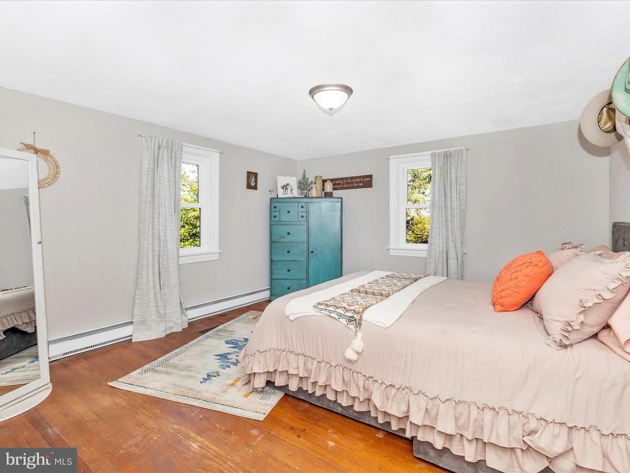 22705 Jefferson Blvd