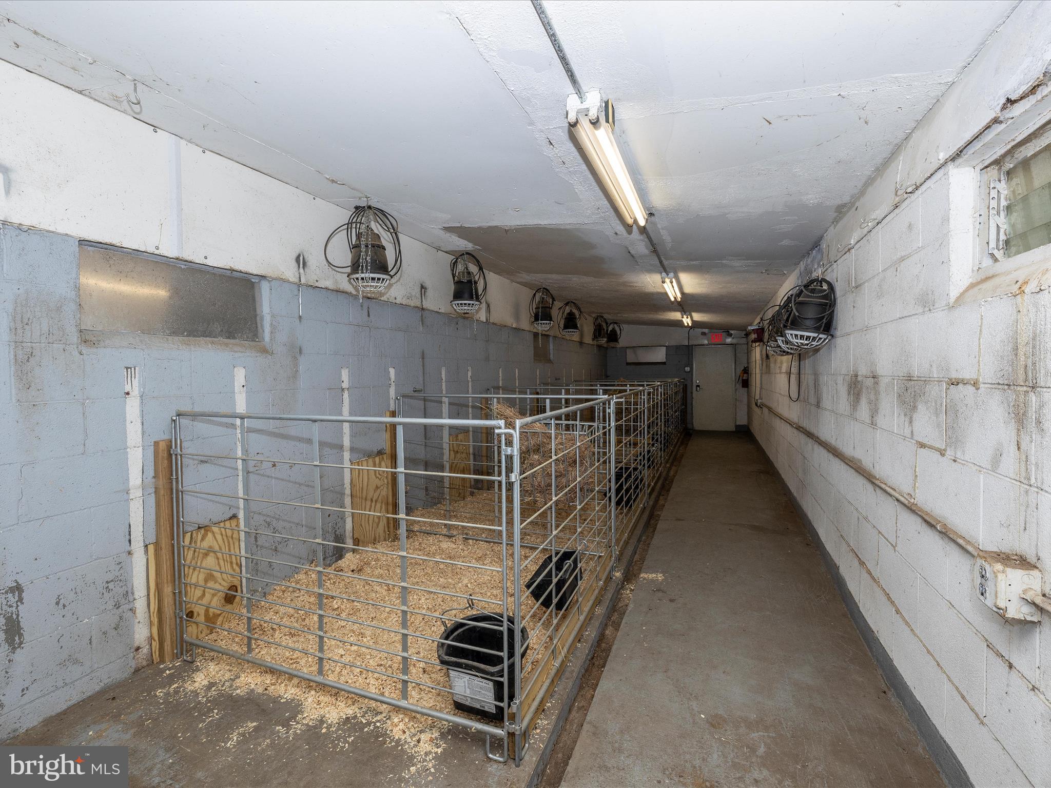 22705 Jefferson Blvd