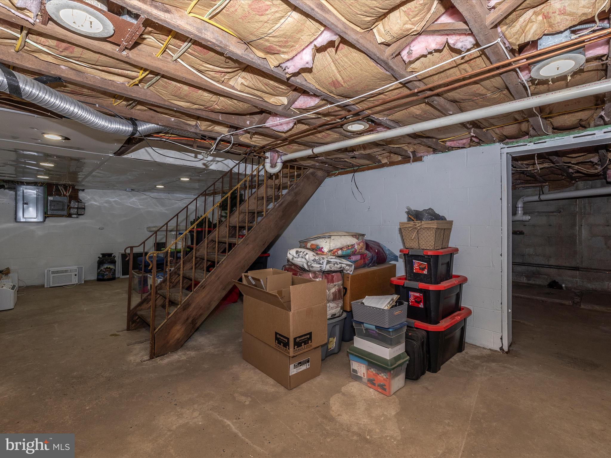 22705 Jefferson Blvd