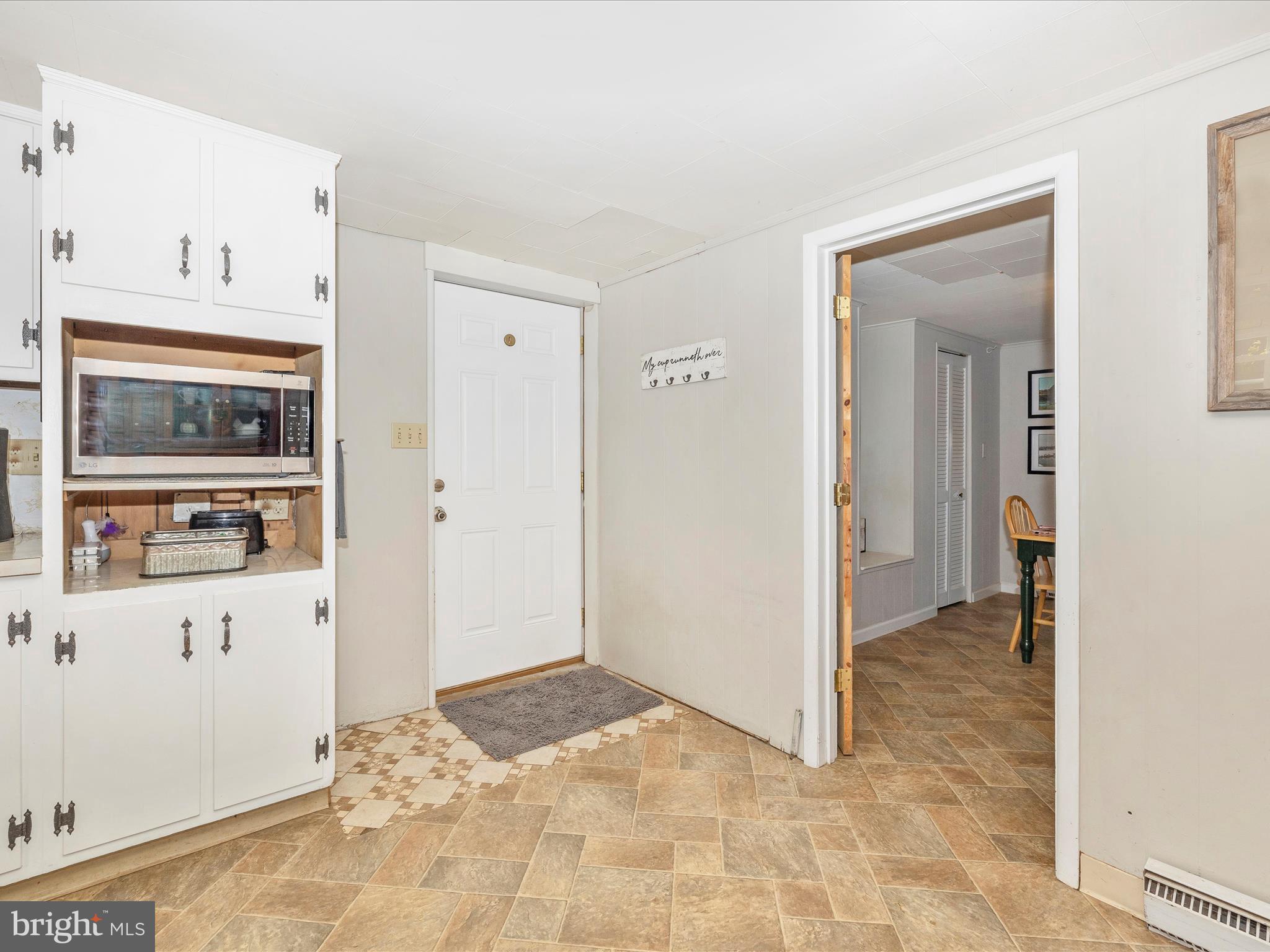 22705 Jefferson Blvd