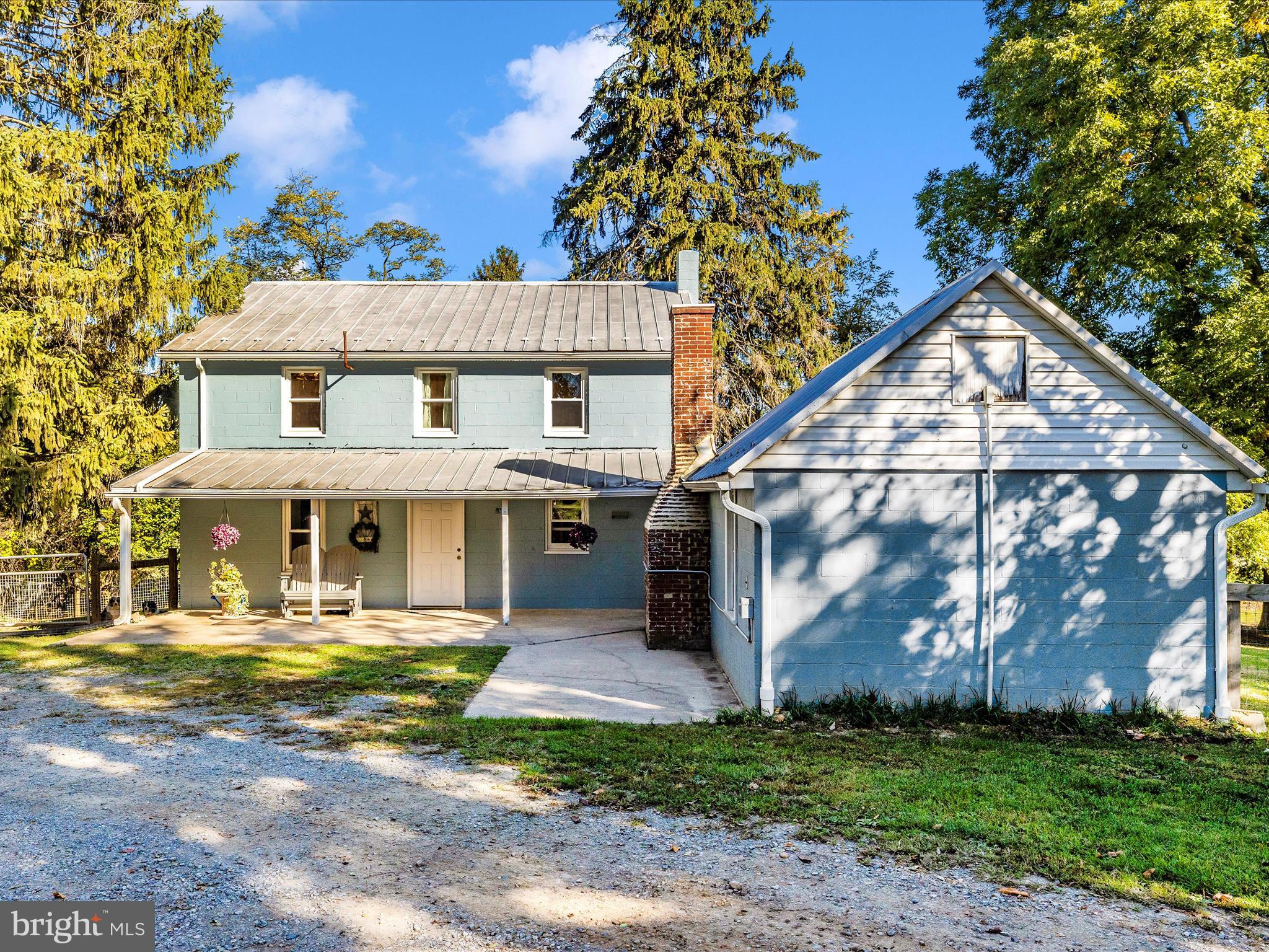 22705 Jefferson Blvd