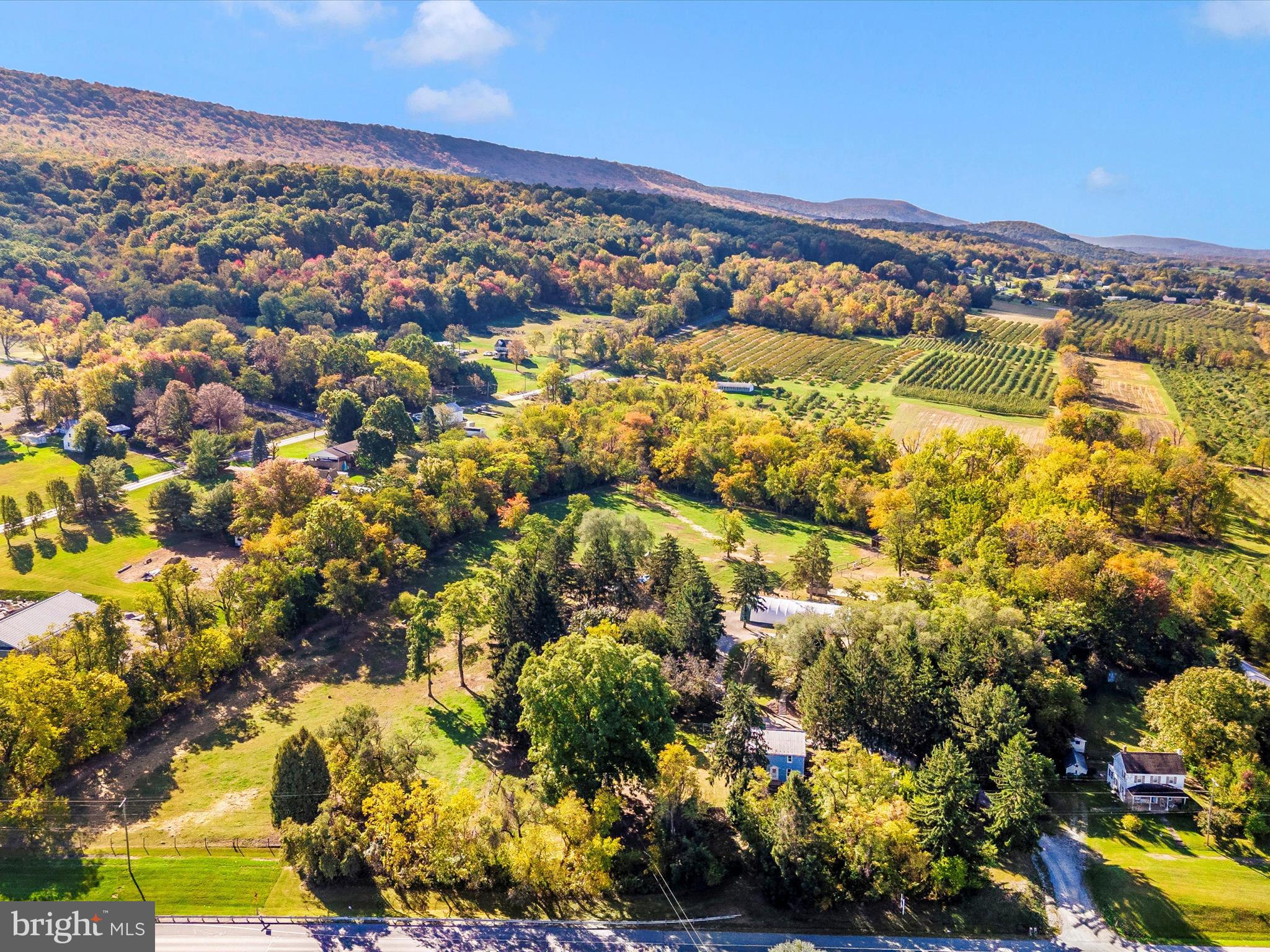 22705 Jefferson Blvd