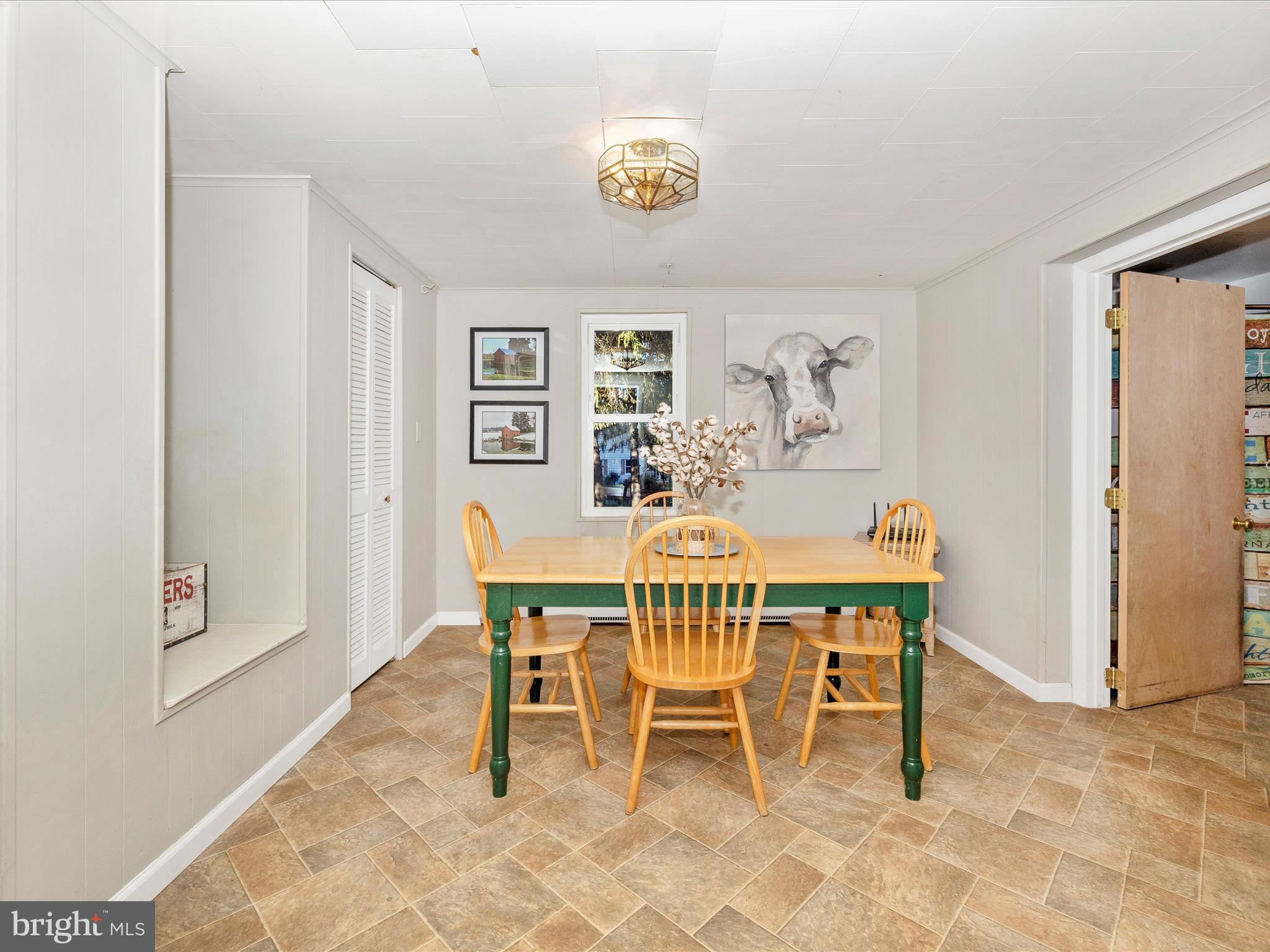 22705 Jefferson Blvd