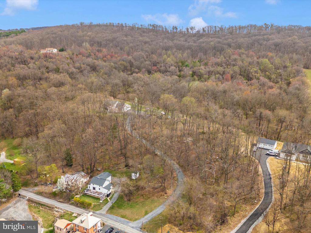 5935 Clevelandtown Rd