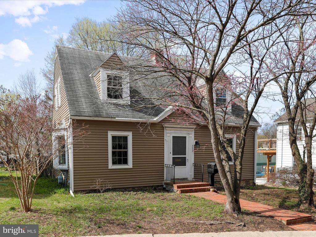570 Dunn Irvin Dr