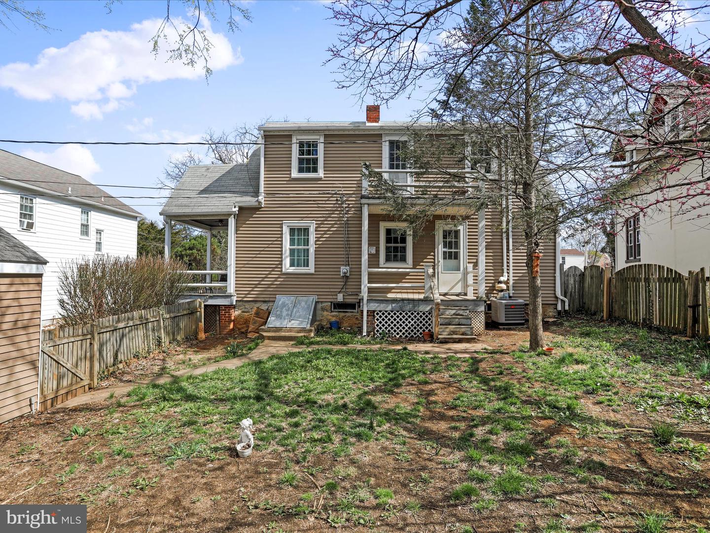 570 Dunn Irvin Dr
