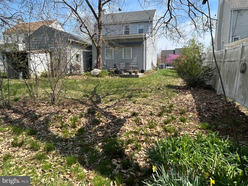 1117 Beechwood Dr