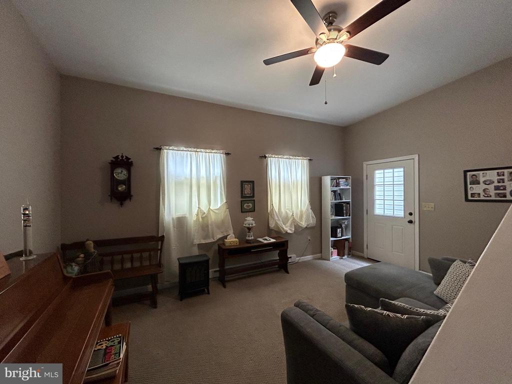 1117 Beechwood Dr