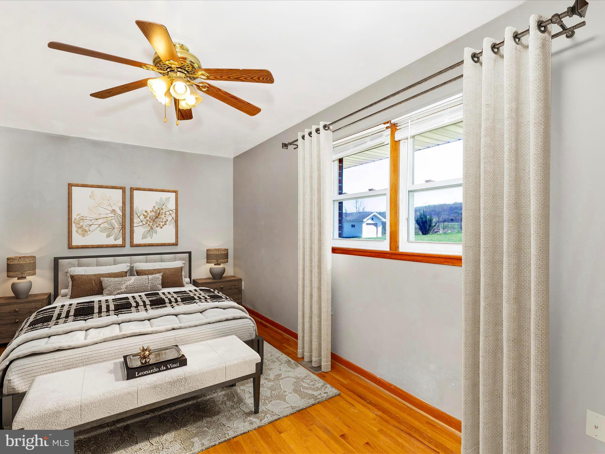 5103 Woodstock Ln