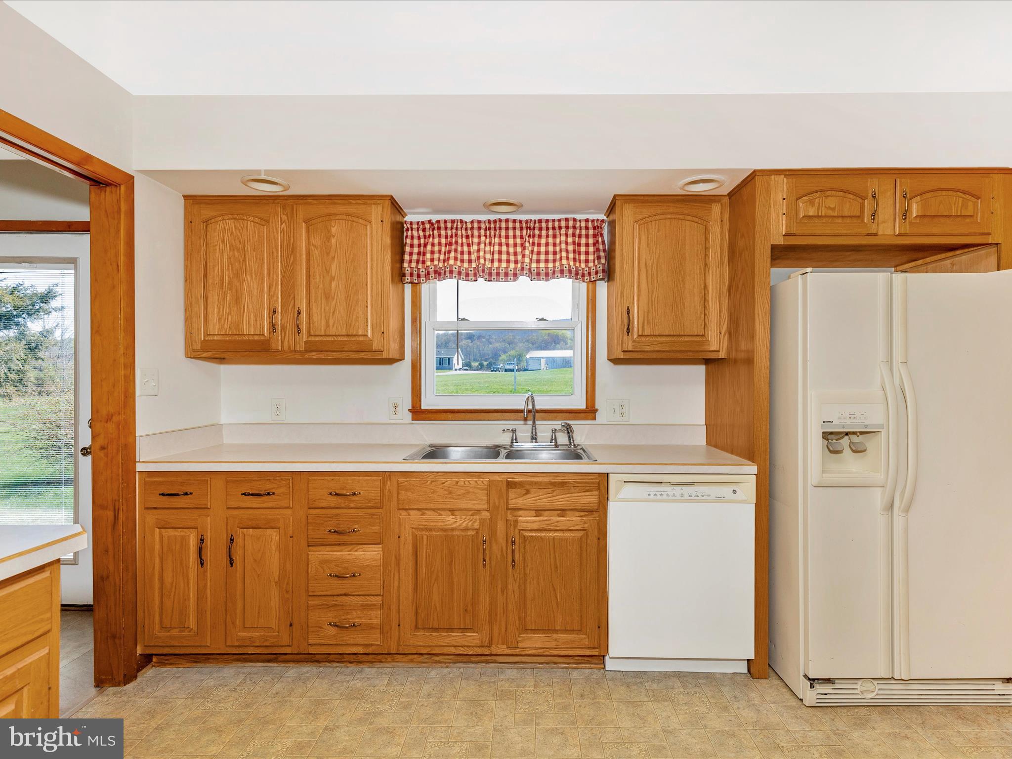 5103 Woodstock Ln