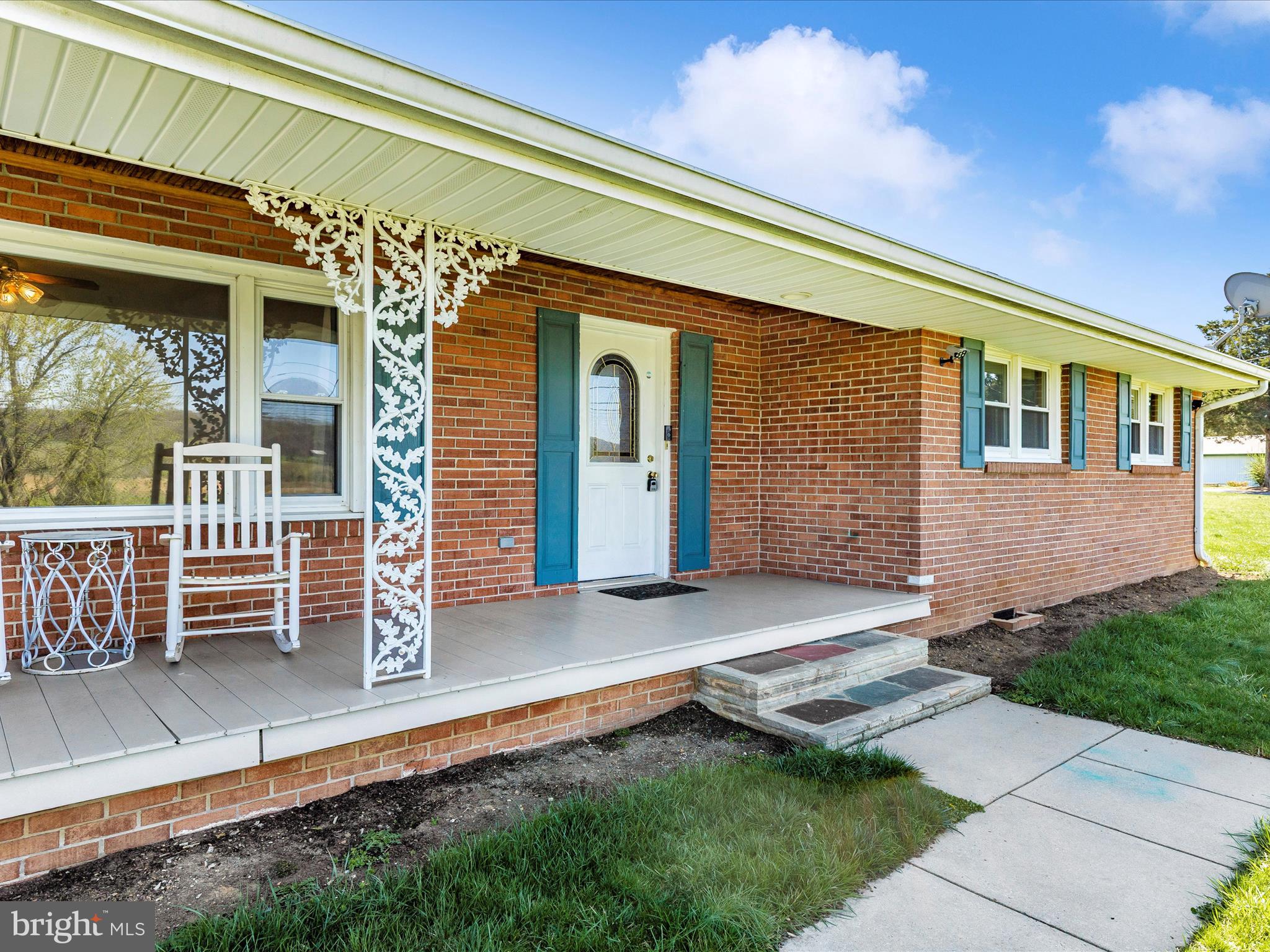 5103 Woodstock Ln