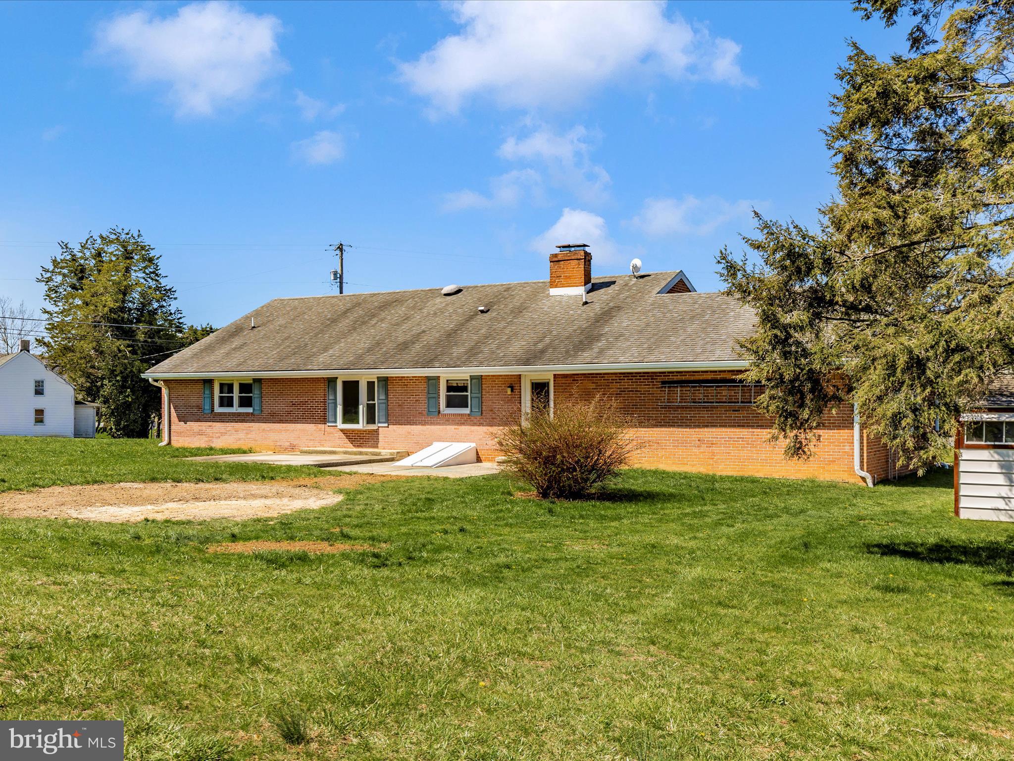 5103 Woodstock Ln