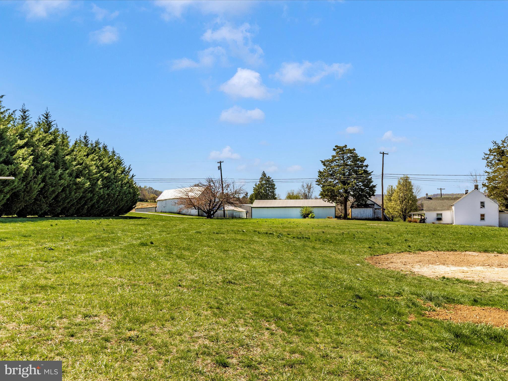 5103 Woodstock Ln