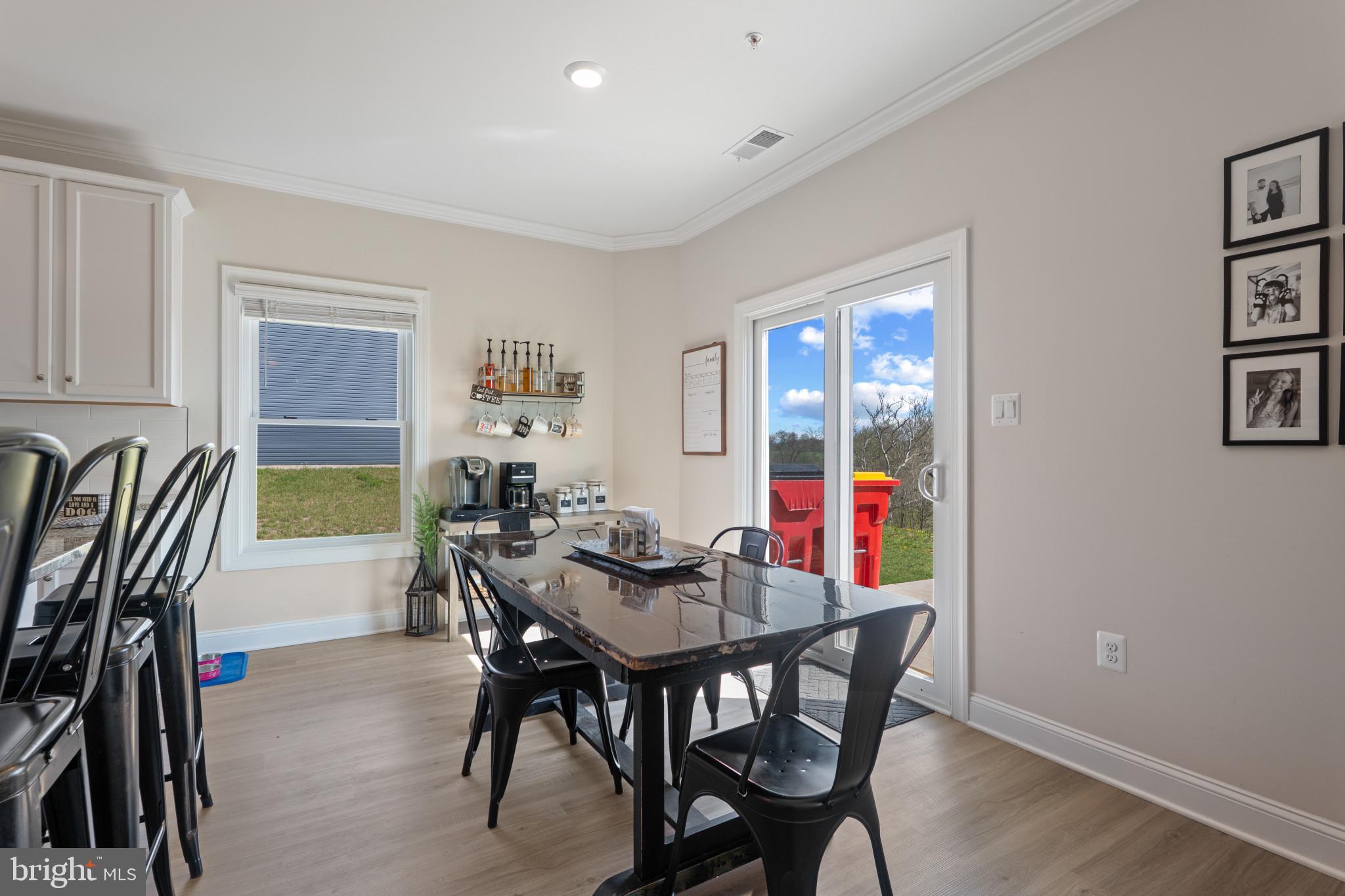 10039 MAIDS FANCY WAY