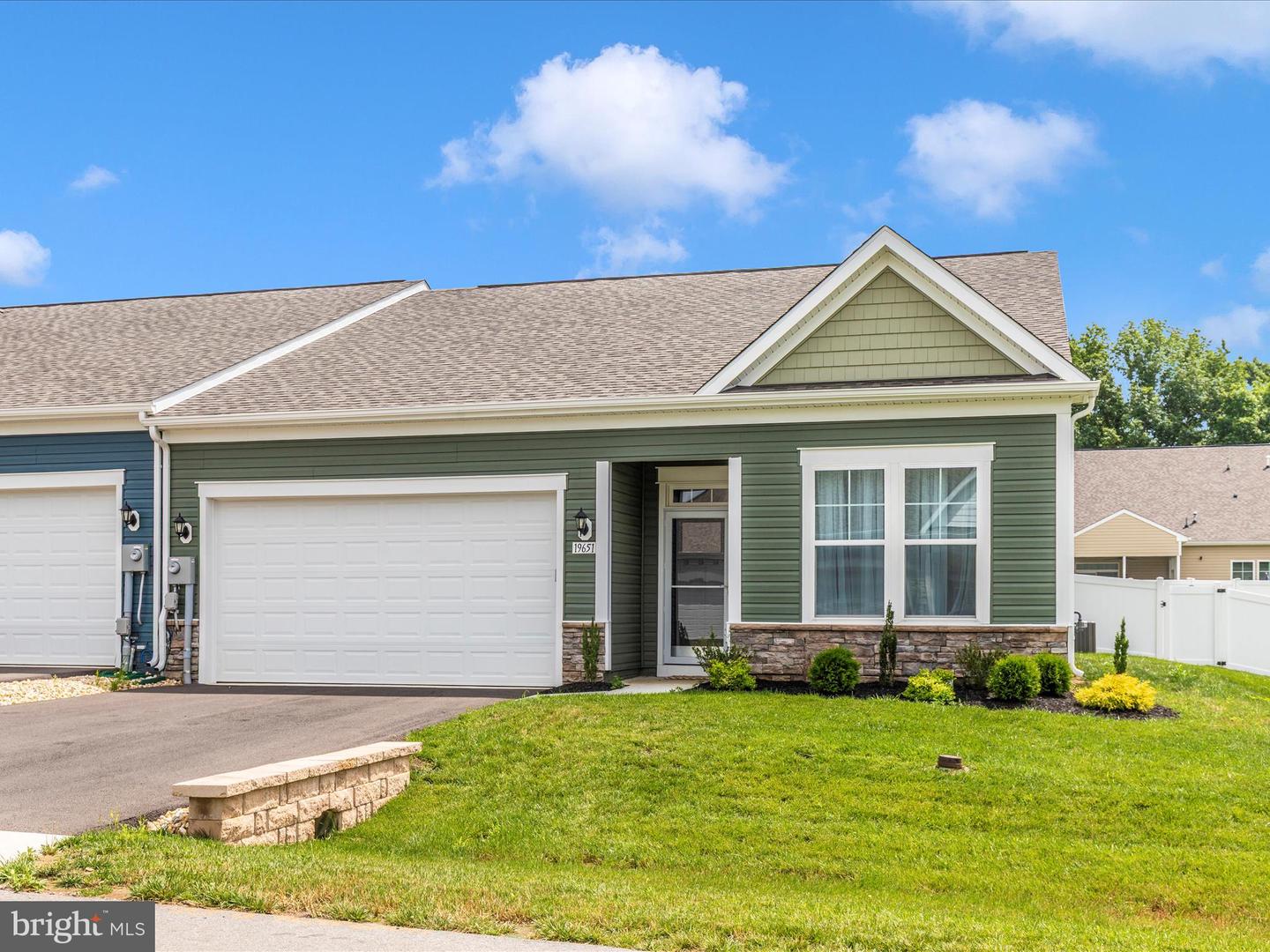 19651 Lavender Ln