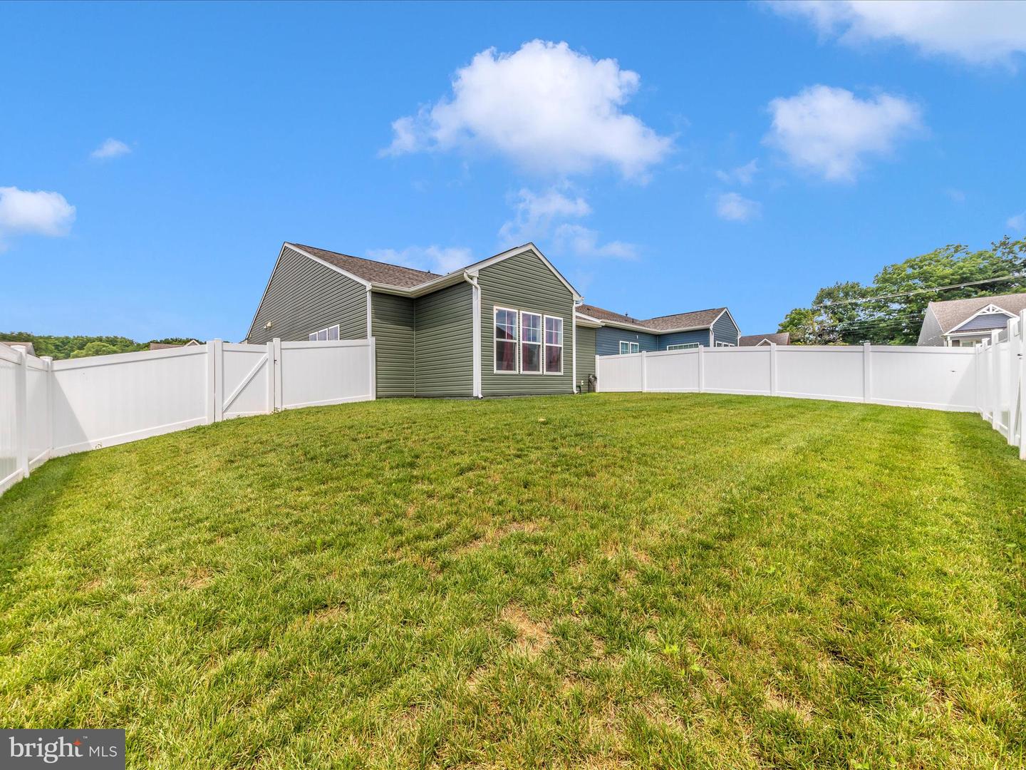19651 Lavender Ln